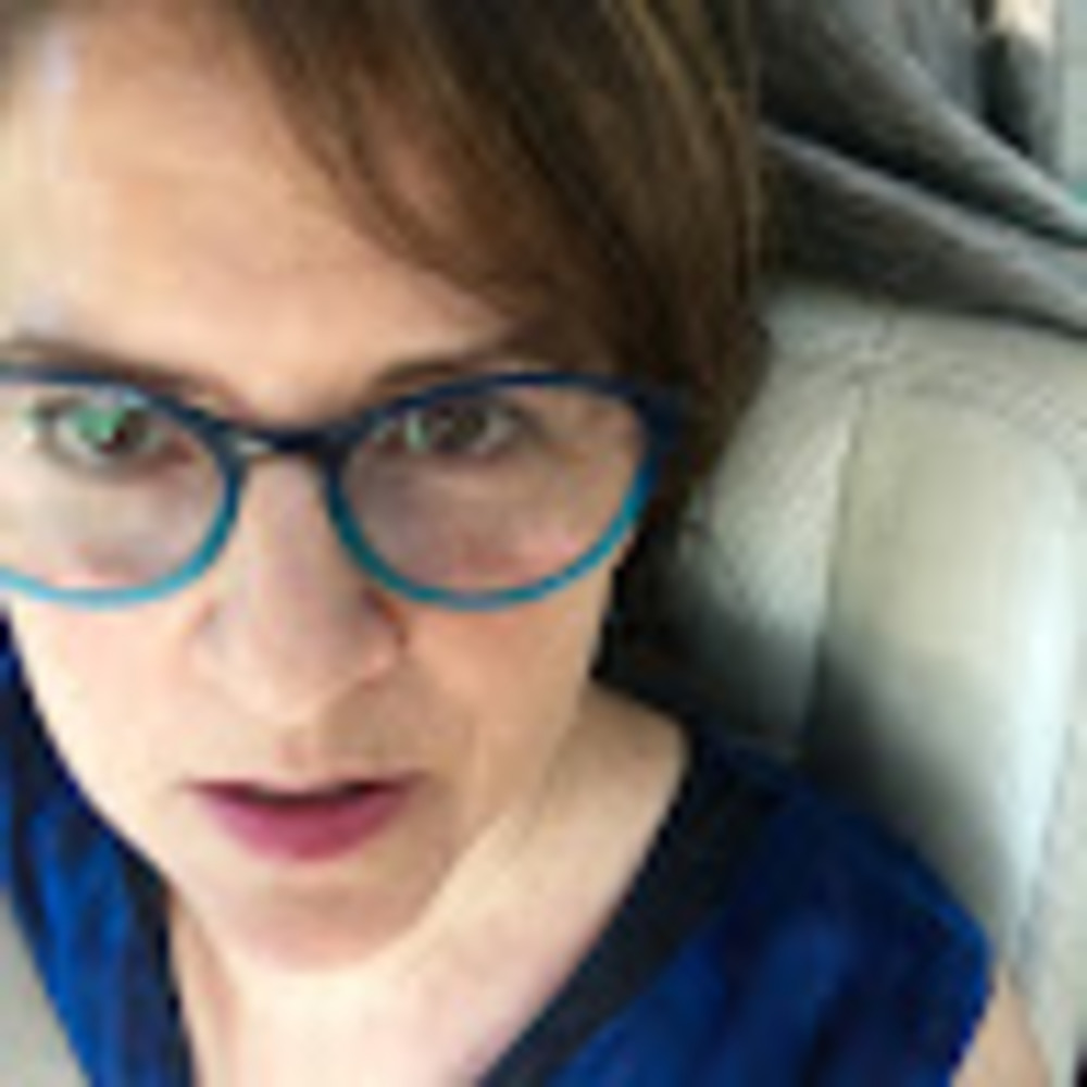 Meet your Posher, Nina